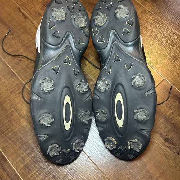 Rare vintage Oakley leather golf shoes with spikes - Picture 11 of 16